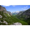 Wąwóz Paklenica.  Autor optimatyi - panoramio, CC BY-SA 3.0, https://commons.wikimedia.org/w/index.php?curid=23812233